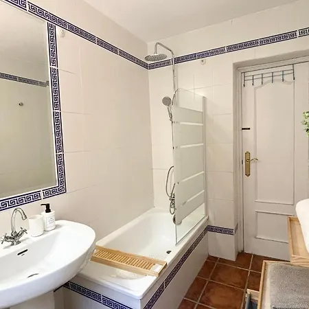 Chalet Las Acacias, * Fuengirola