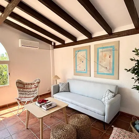 Chalet Las Acacias, Holiday home Fuengirola